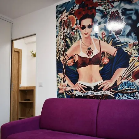 Apartment Beautiful And Bright In 19th Paris